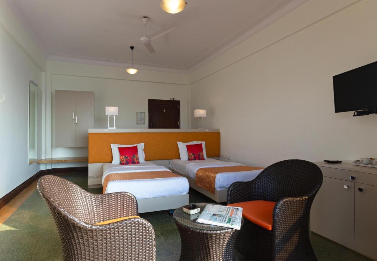 Sea Green Hotel Mumbai  Buitenkant foto