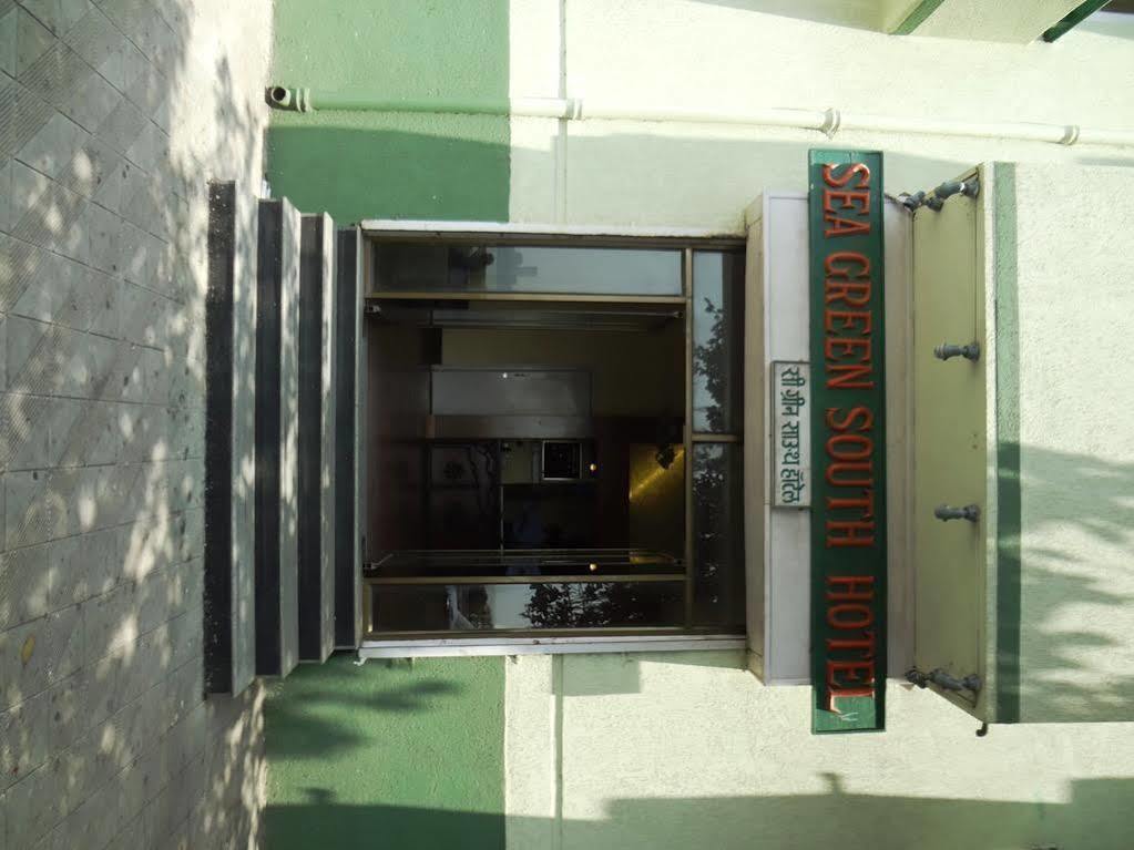 Sea Green Hotel Mumbai  Buitenkant foto