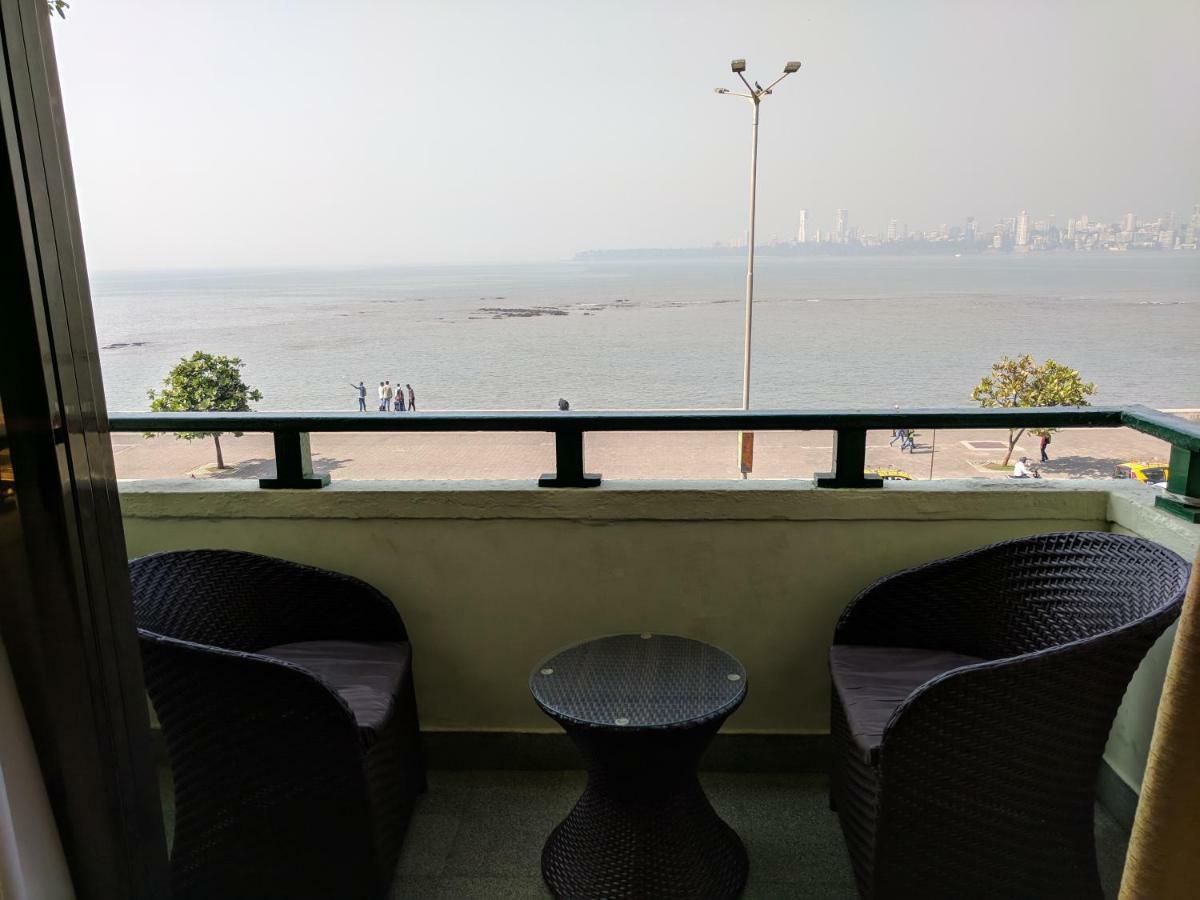 Sea Green Hotel Mumbai  Buitenkant foto