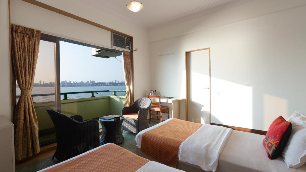 Sea Green Hotel Mumbai  Buitenkant foto